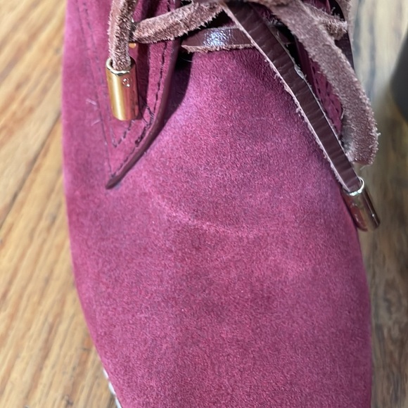 TORY BURCH Fur lined Suede Heel Low Ankle Boots Red size 7.5 - Picture 11 of 12